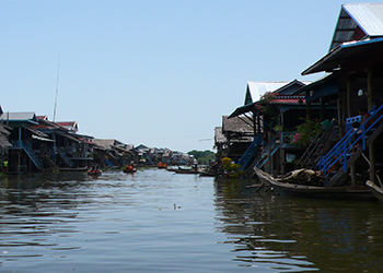 Kompong Pluk floating village